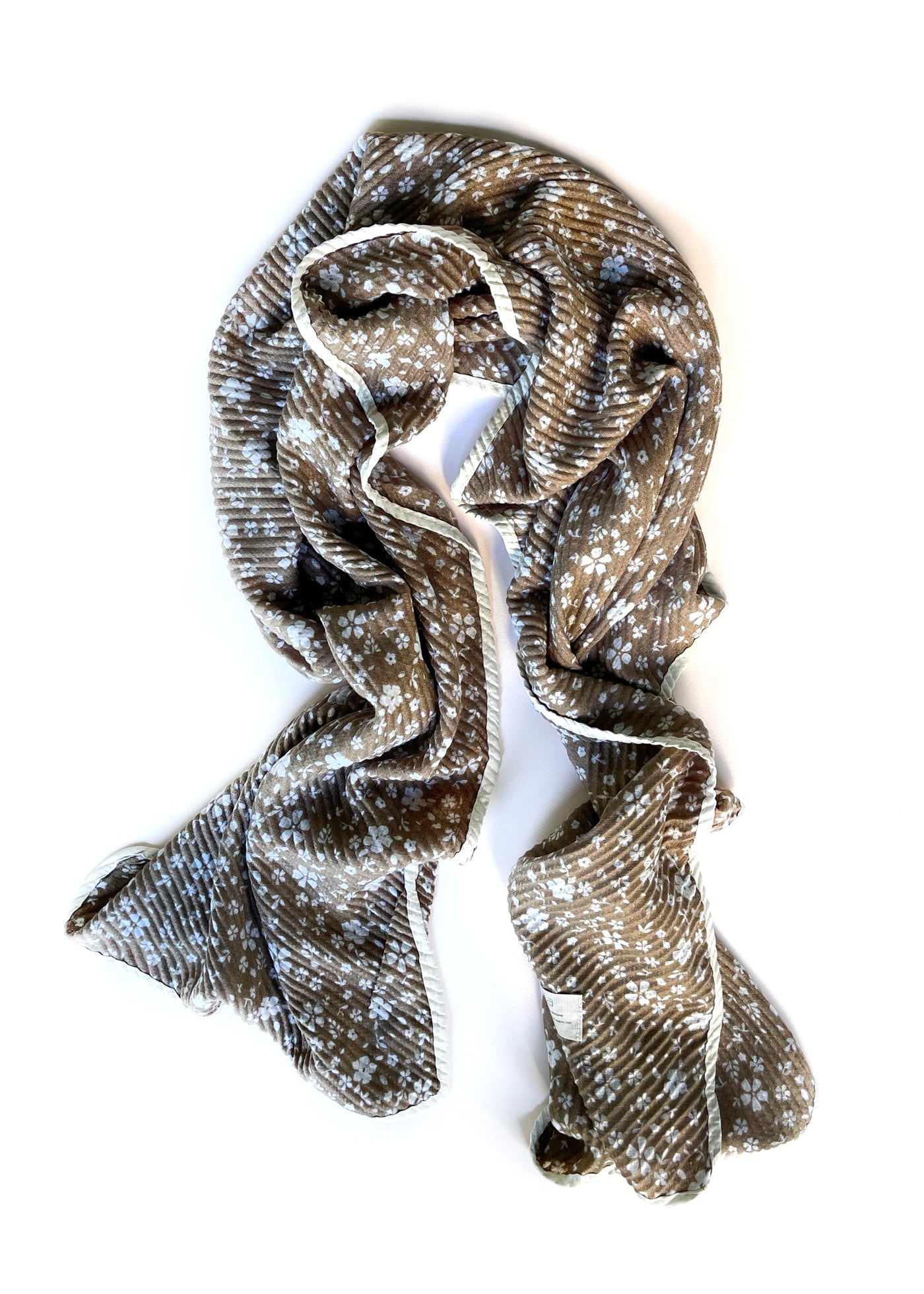 In-Haus Luxe Pleated Soft Scarf - Caramel Mini White Flowers